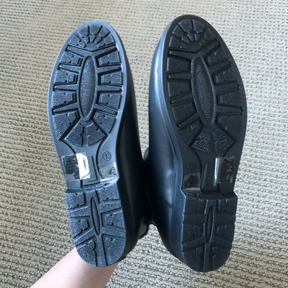 NEW J. Crew Chelsea Boots, Black size 10, water resistant - Picture 6 of 7